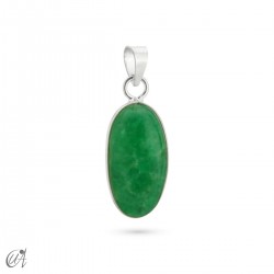 Basic elliptical pendant with green sapphireand silver