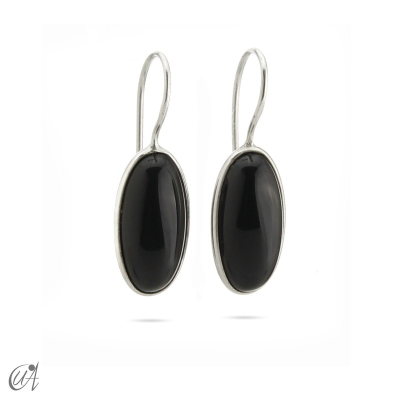 Black onyx and silver earrings, basic oval model
