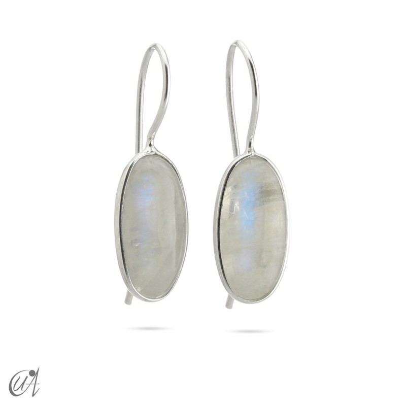 Moonstone and silver earrings, basic oval model