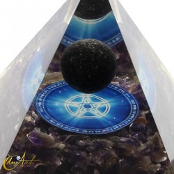 Pirámide de orgonita con esfera - modelo 1