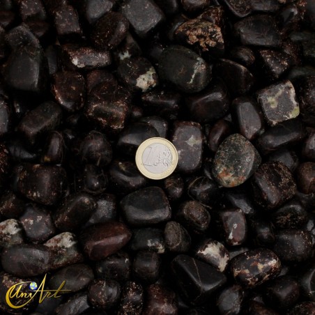 Garnet tumbled stones in packet of 200 grs