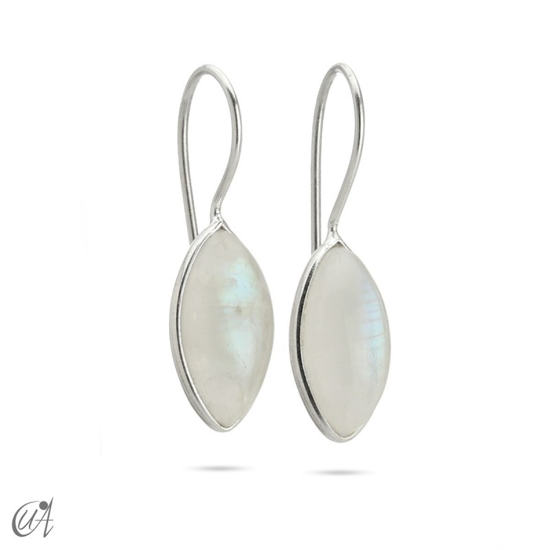 Silver earrings with moonstone, basic marquise model