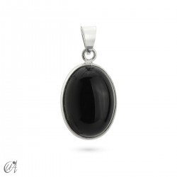 Basic oval black onyx and silver pendant