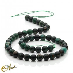 Natural 8 mm emerald round beads