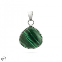 Basic pear pendant with sterling silver and malachite
