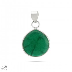 Basic pear pendant with sterling silver and green sapphire