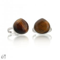 Ring in silver and tiger's eye, basic pear model