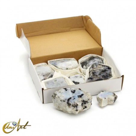 Moonstone rough with partial polish, 1 kg box