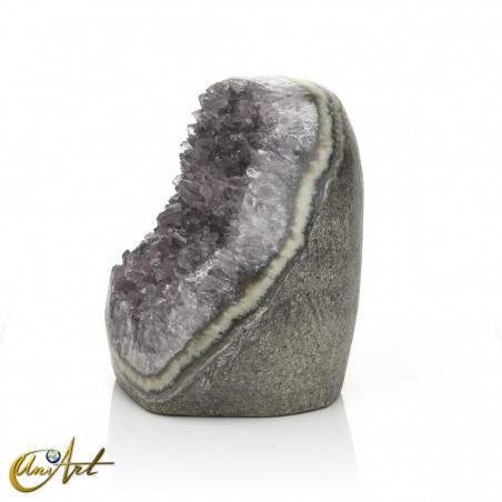 Uruguay amethyst, pale greyish shade