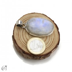 Colgante en plata con piedra luna, ovalado - grande, modelo 1