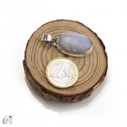 Colgante en plata con piedra luna, ovalado - mediano, modelo 1