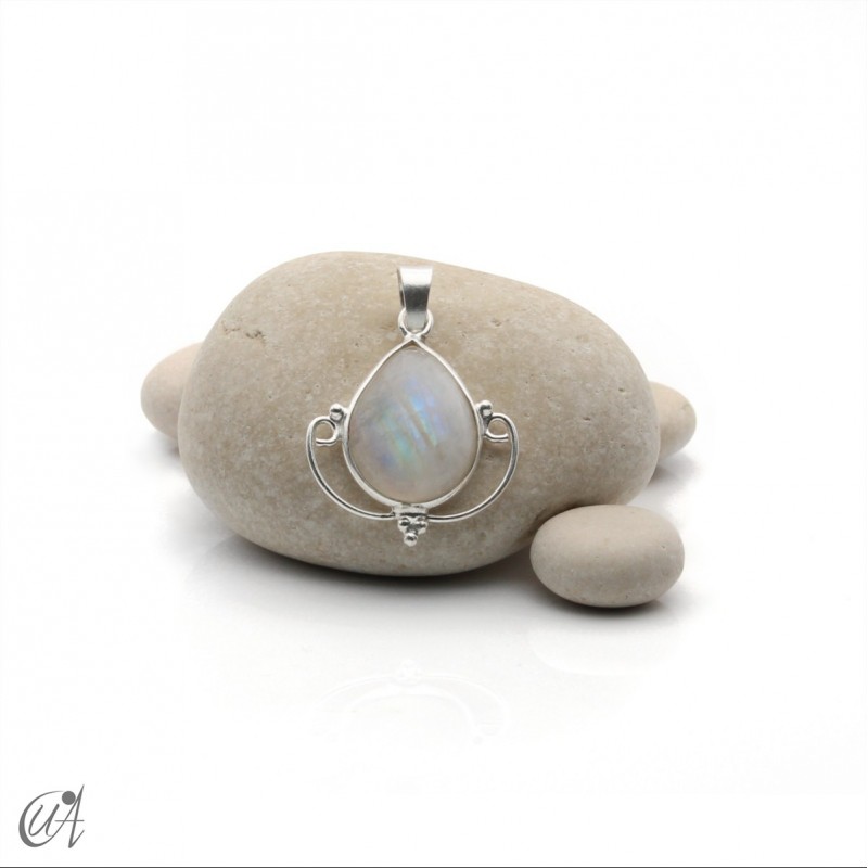 Colgante Boheme en plata y piedra luna