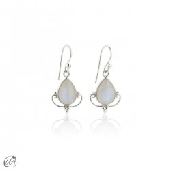 Silver and moonstone - Boheme earrings