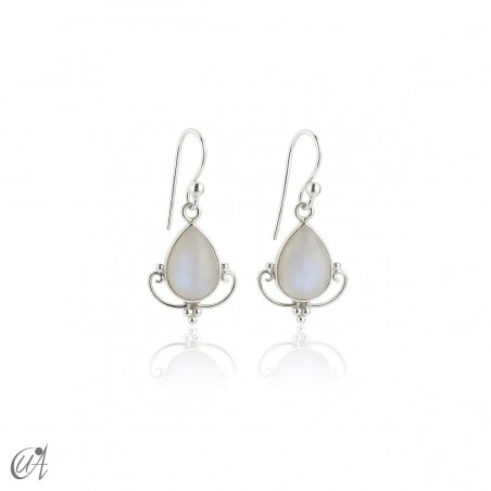 Silver and moonstone - Boheme earrings