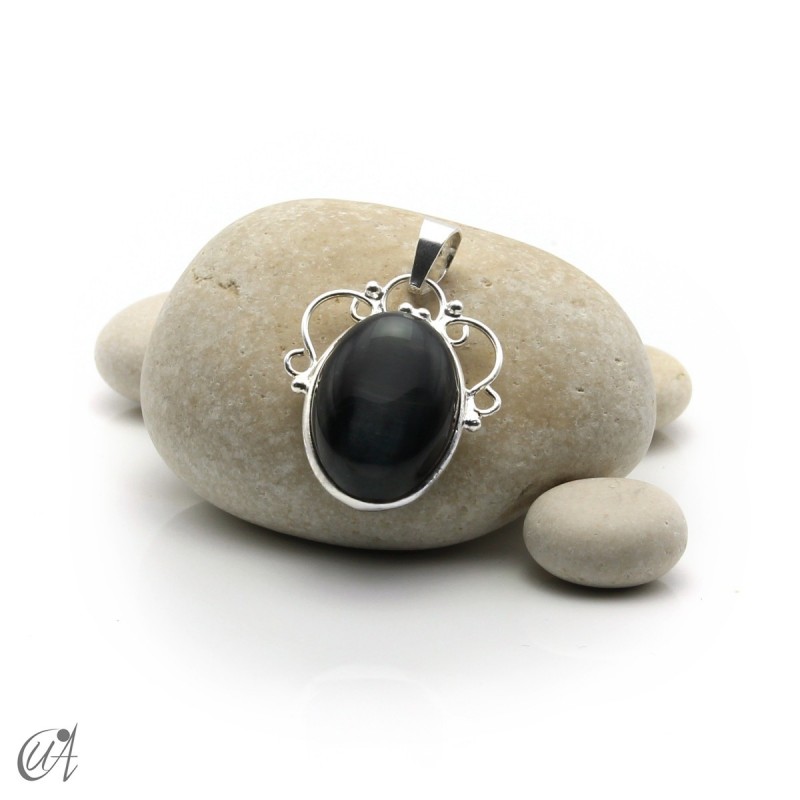 Romance pendant, hawk’s eye in 925 silver