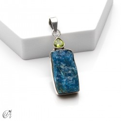 Colgante en plata con apatita en bruto y peridoto facetado, modelo 4