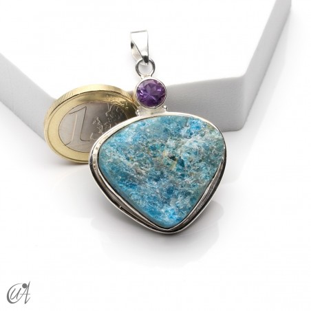 Silver pendant with rough apatite and faceted amethyst, model 1
