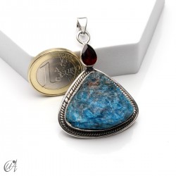 Silver pendant with rough apatite and faceted garnet, model 3