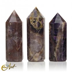 Large African amethyst point, 8 faces, 500 g
