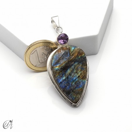 Silver pendant with rough labradorite and faceted amethyst, model 1