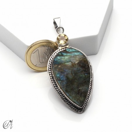 Silver pendant with rough labradorite and faceted citrine, model 1