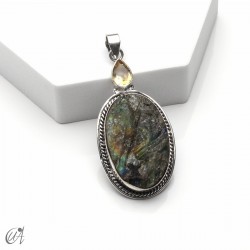 Silver pendant with rough labradorite and faceted citrine, model 3