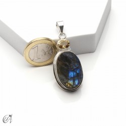 Silver pendant with rough labradorite and faceted citrine, model 5