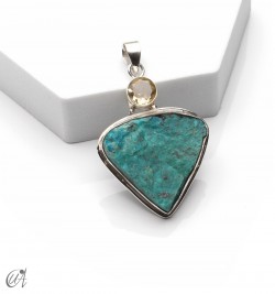 Silver pendant with rough chrysocolla and faceted citrine, model 2