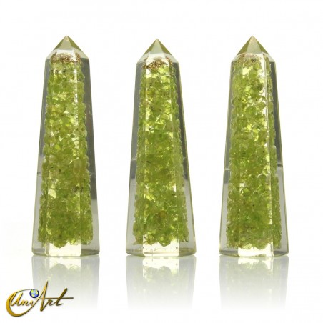 Punta de orgonita artesanal, 8 cm – peridoto