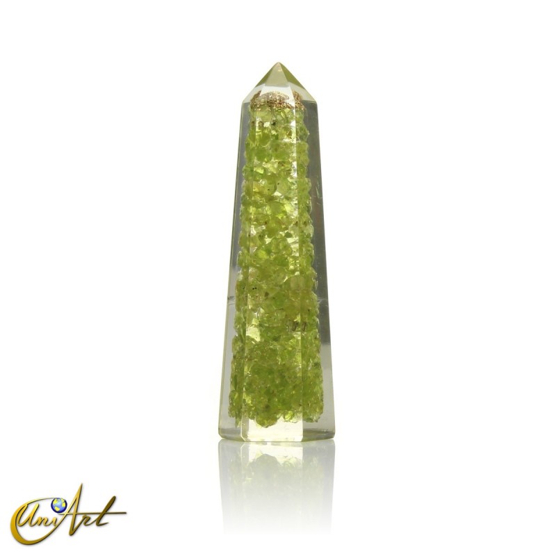 Punta de orgonita artesanal, 8 cm – peridoto