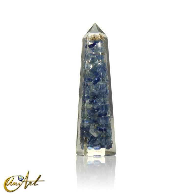 Handmade orgonite point, 8 cm – blue kyanite