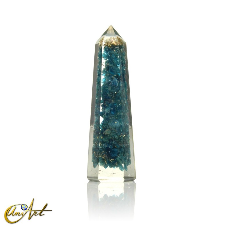 Handmade orgonite point, 8 cm – apatite