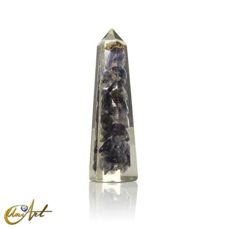 Handmade orgonite point, 8 cm – iolite