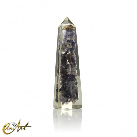 Handmade orgonite point, 8 cm – iolite