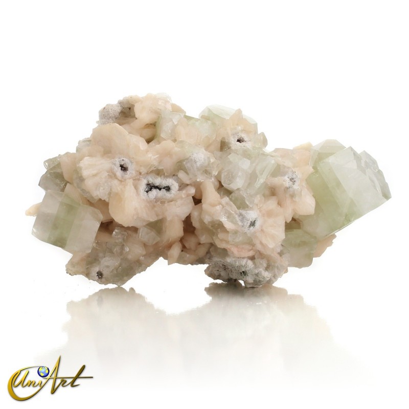 Collection piece of zeolite with apophyllite