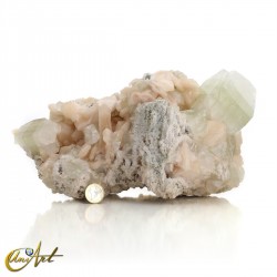 Collection piece of zeolite with apophyllite