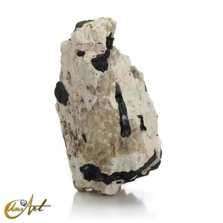 Large pegmatite formation with tourmaline