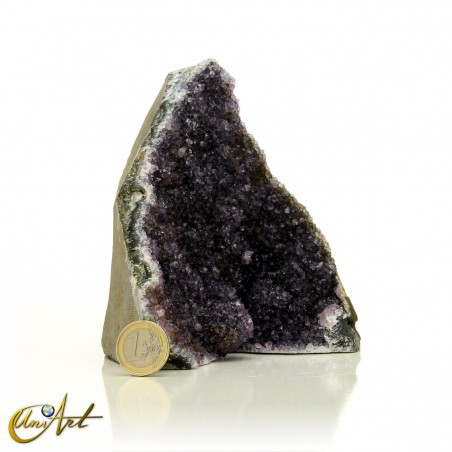 Amethyst druse from Uruguay