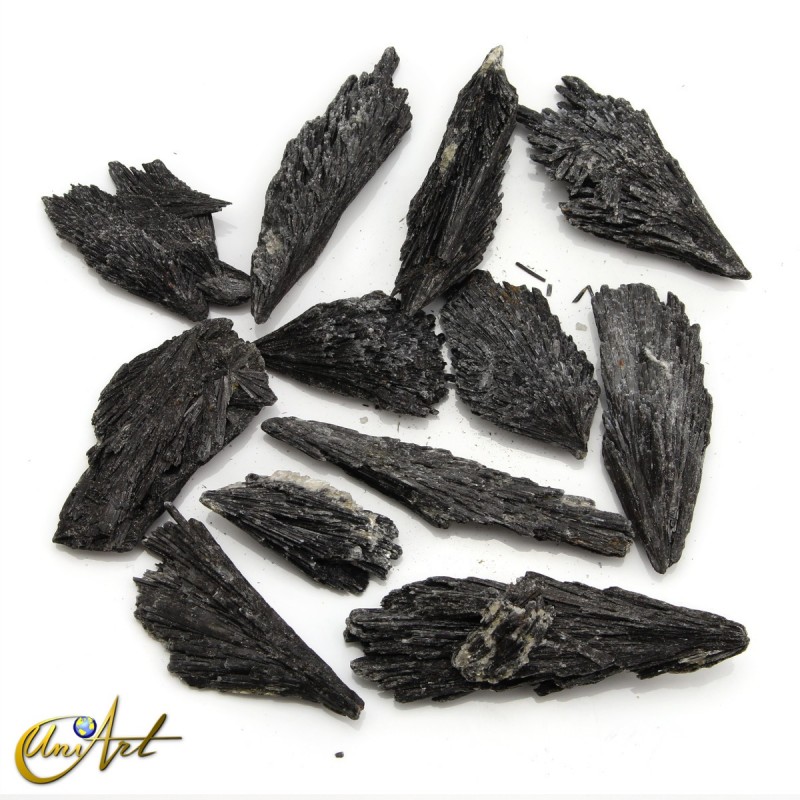 Rough natural black kyanite (witch broom) 200 g