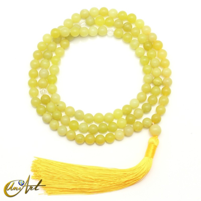 Buddhist mala in lemon jade, 8 mm