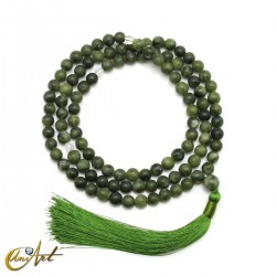 Green jade japa mala 8 mm baeds