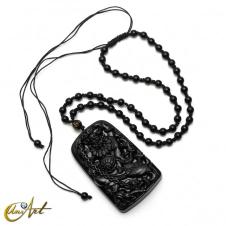 Amuleto de obsidiana con collar, Zhong Kui