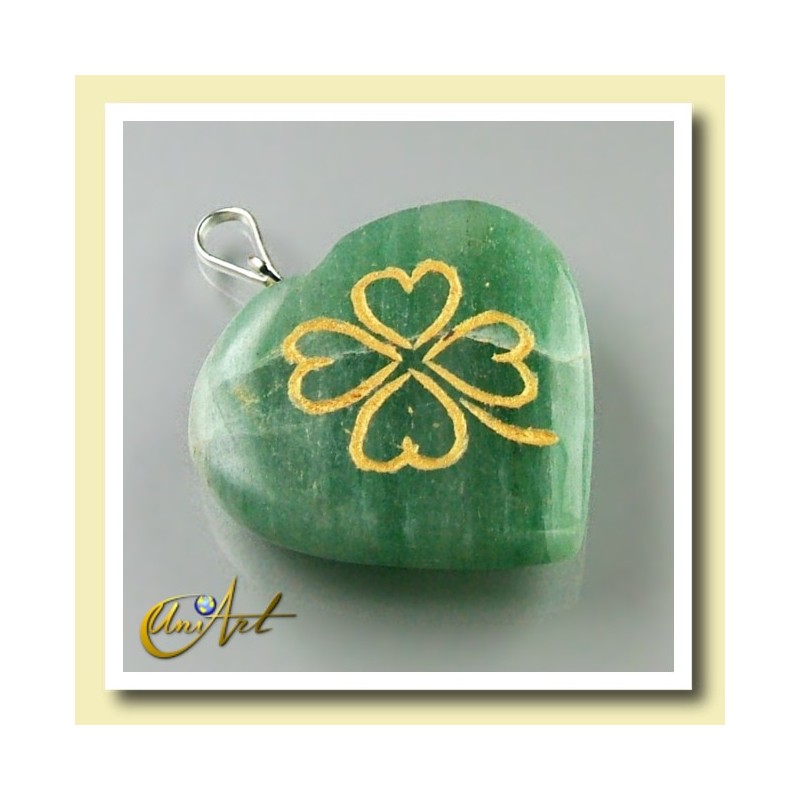 Clover heart pendant of green aventurine