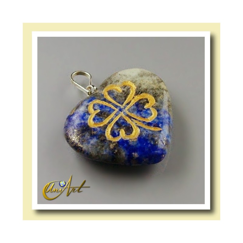 Clover heart pendant of lapis