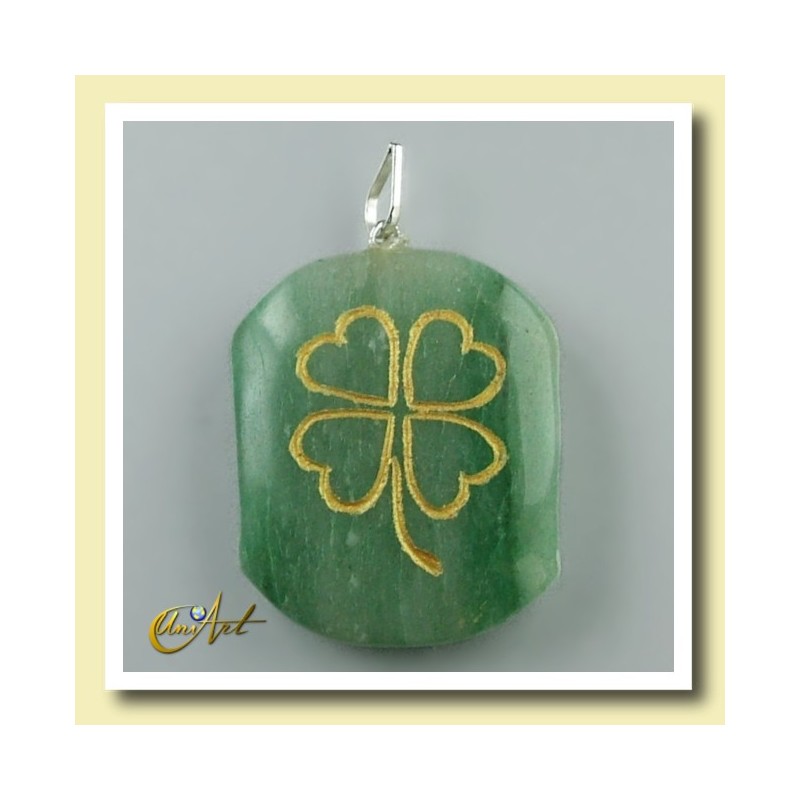 Clover - pendant engraved of green aventurine
