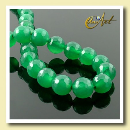 Green Agate faceted Bead - 8 mm Round - detail
