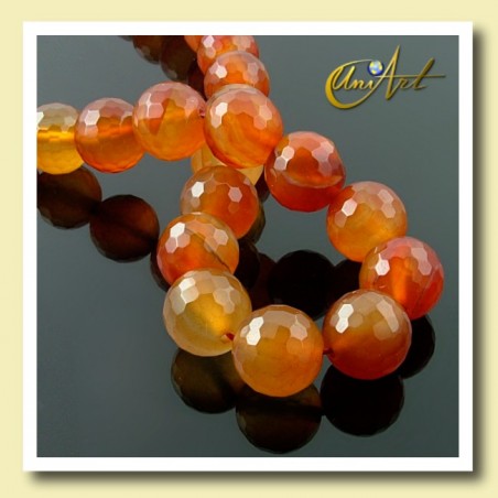 Carnelian 14 mm, faceted beads Strings - detail