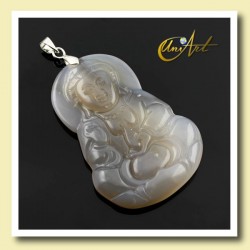 Guanyin pendant of gray agate