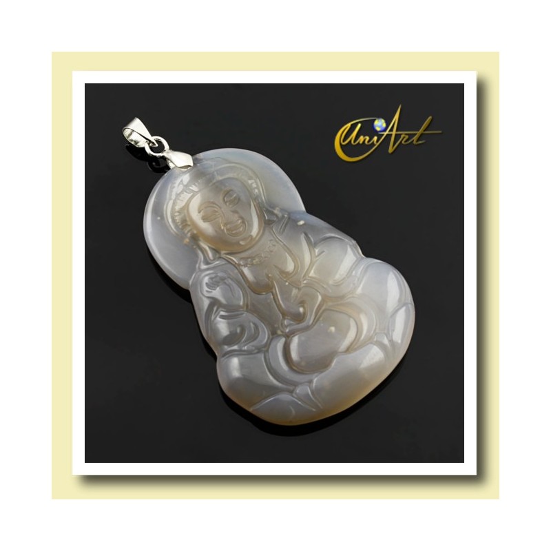 Guanyin pendant of gray agate