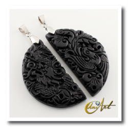 Dragon or Fénix Chinese pendant of bian stone